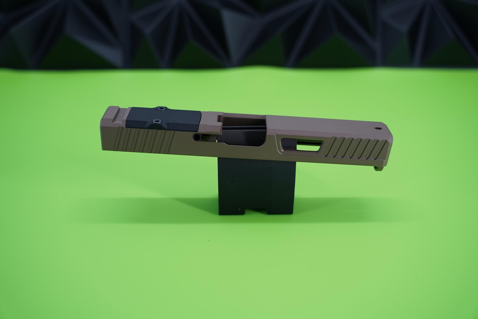 Glock 17 Gen 3 Slide - V2 Slide with RMR Optic Cut - Flat Dark Earth Cerakote