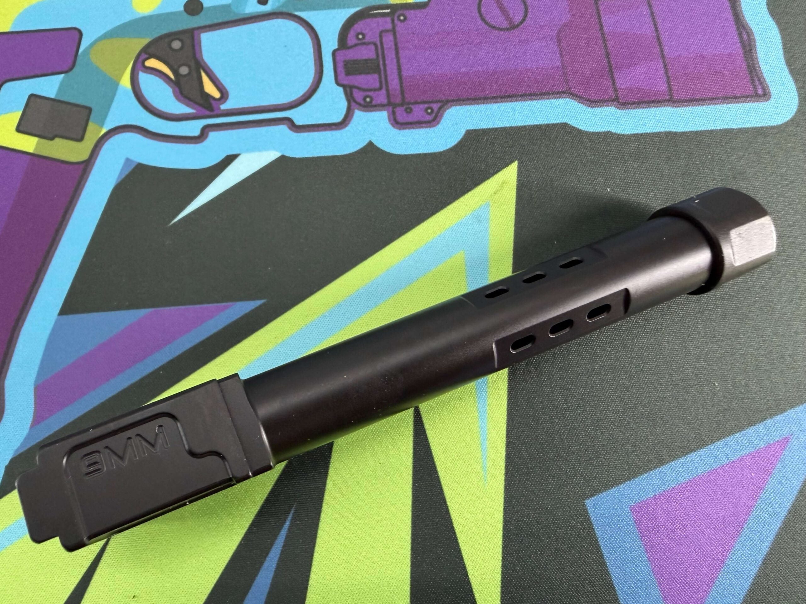 Glock 17 Gen1-4 Threaded Side Ported Barrel - Black Nitride - Image 2